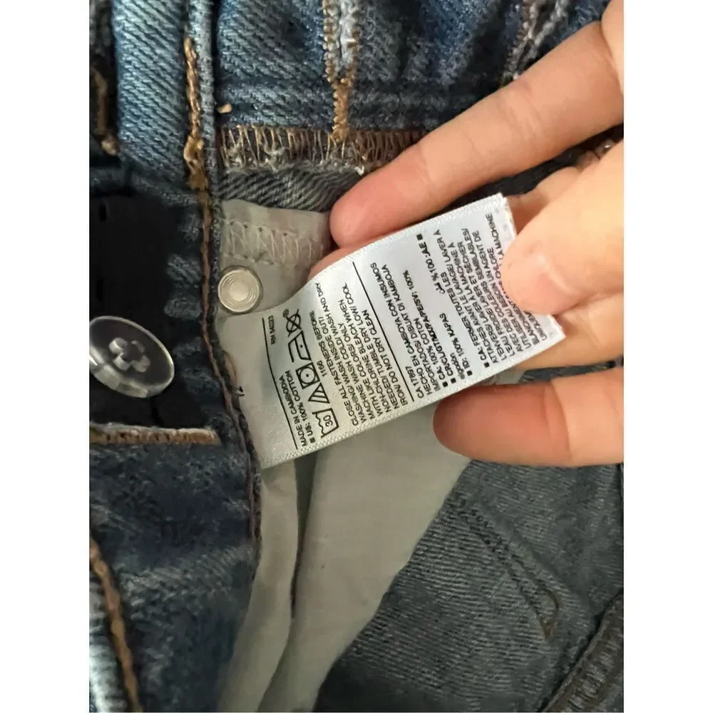 Old Navy light wash distressed OG built in straight girls jeans 12